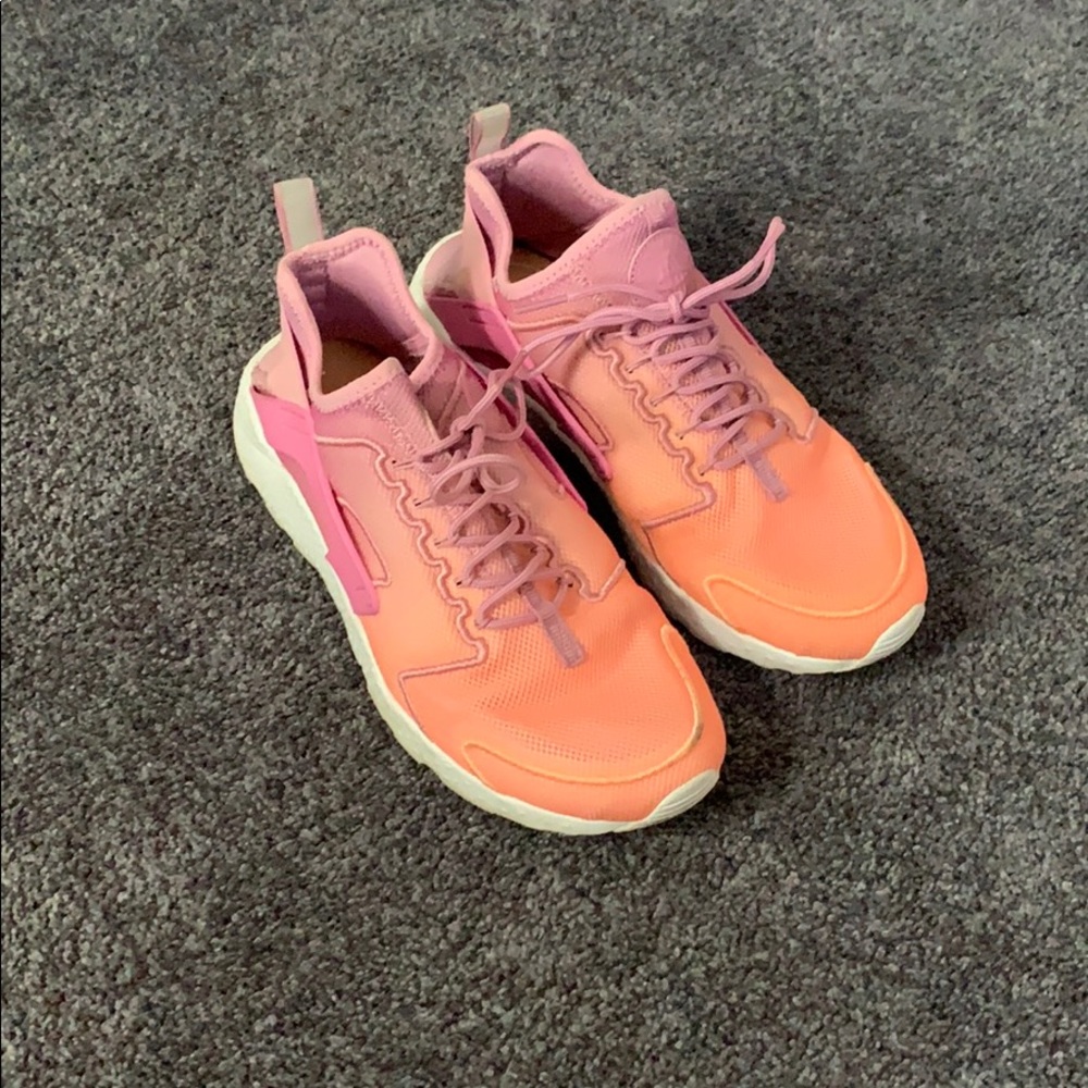 Nike Huarache Like New